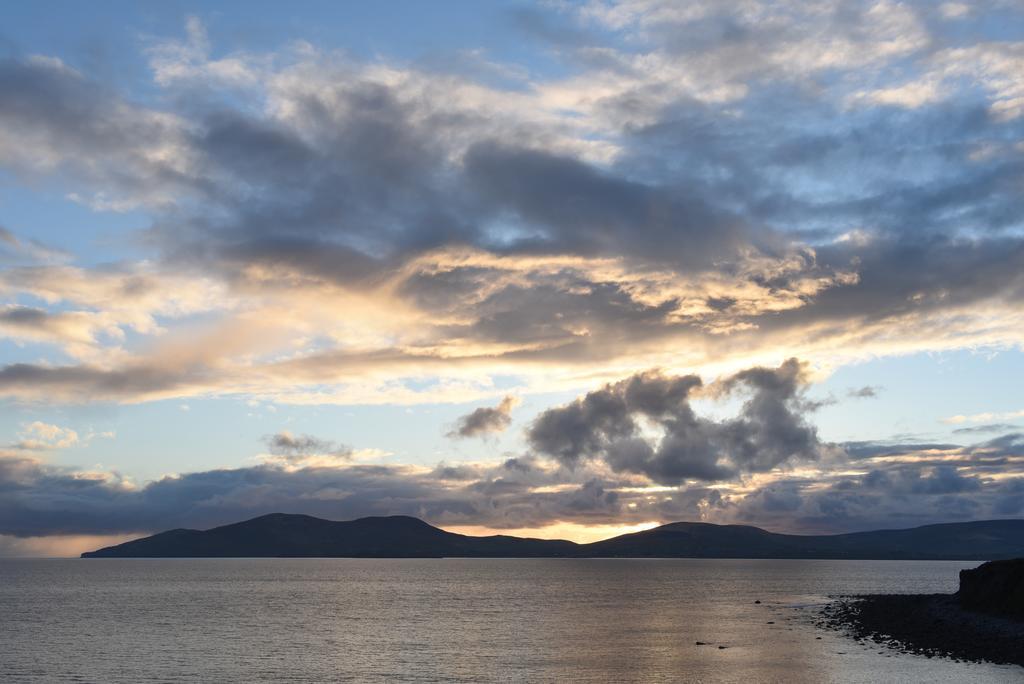 Butler Arms Hotel Waterville Bagian luar foto